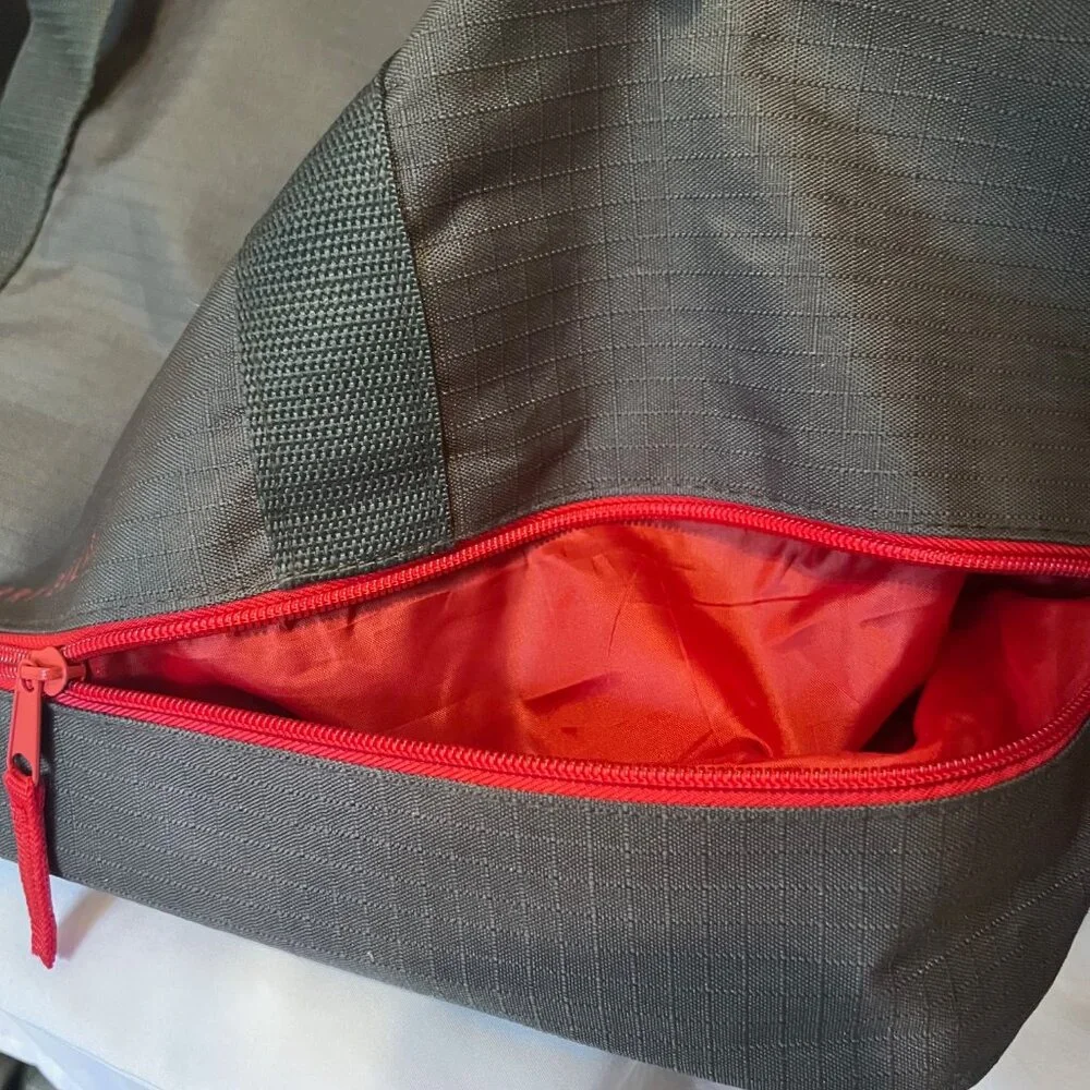 Perry Ellis-Gray& Red Tote/Satchel Travel Bag-Adjustable Shoulder Strap-Zip Bott